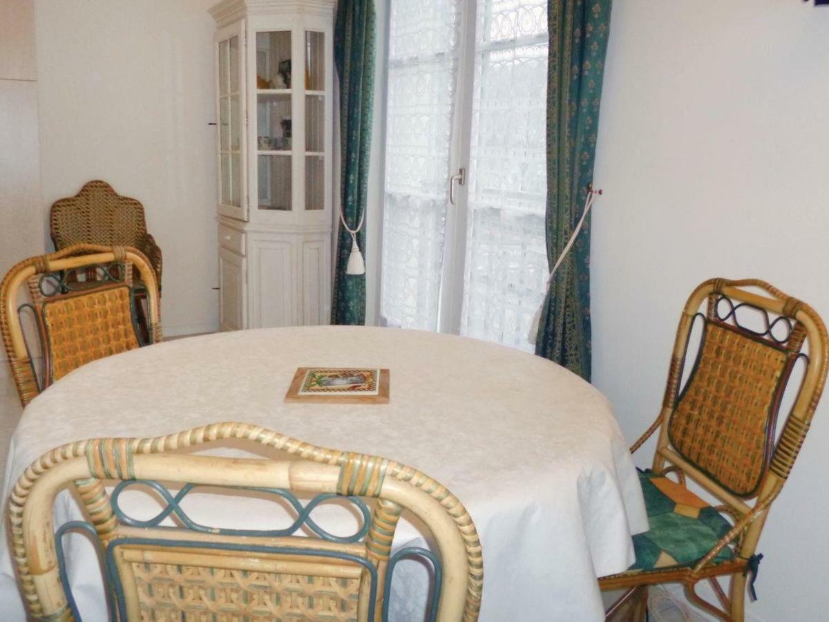 Les Fontaines Saint Leonard Apartment Honfleur Exterior foto